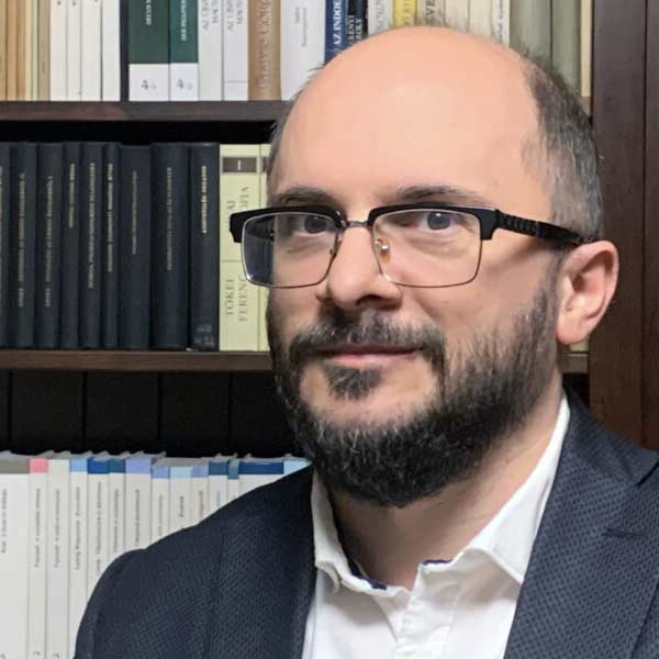 poscast-gabor-karsai